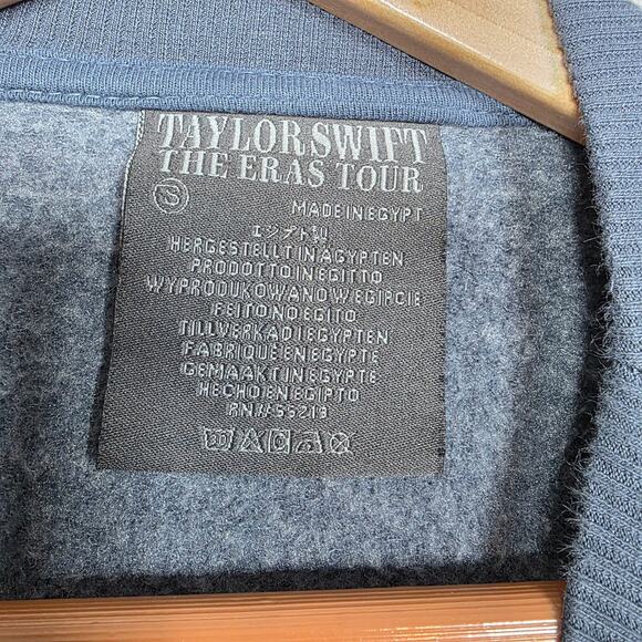 NWT Official Taylor Swift Eras Tour Pullover Sweatshirt Size Small - Picture 4 of 7